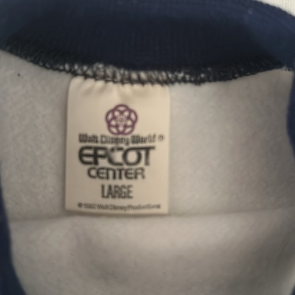 Vintage Disney Epcot Center Sweater 1982 - Picture 4 of 4